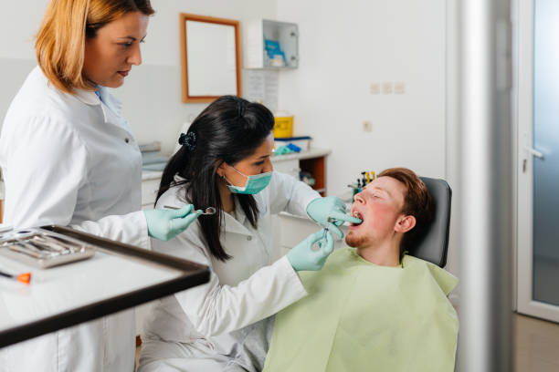 Best 24-Hour Emergency Dentist  in Bradley Gardens, NJ